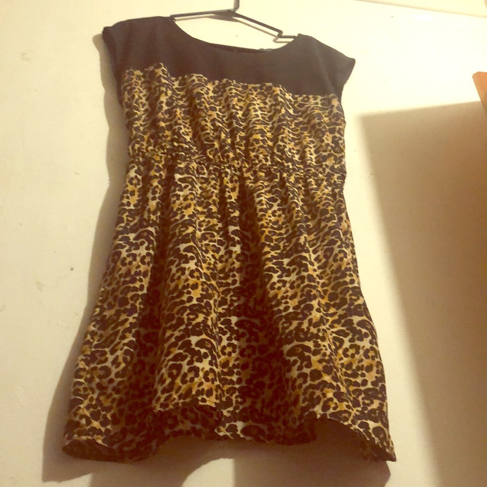 Boutique Dress size L worn once !!